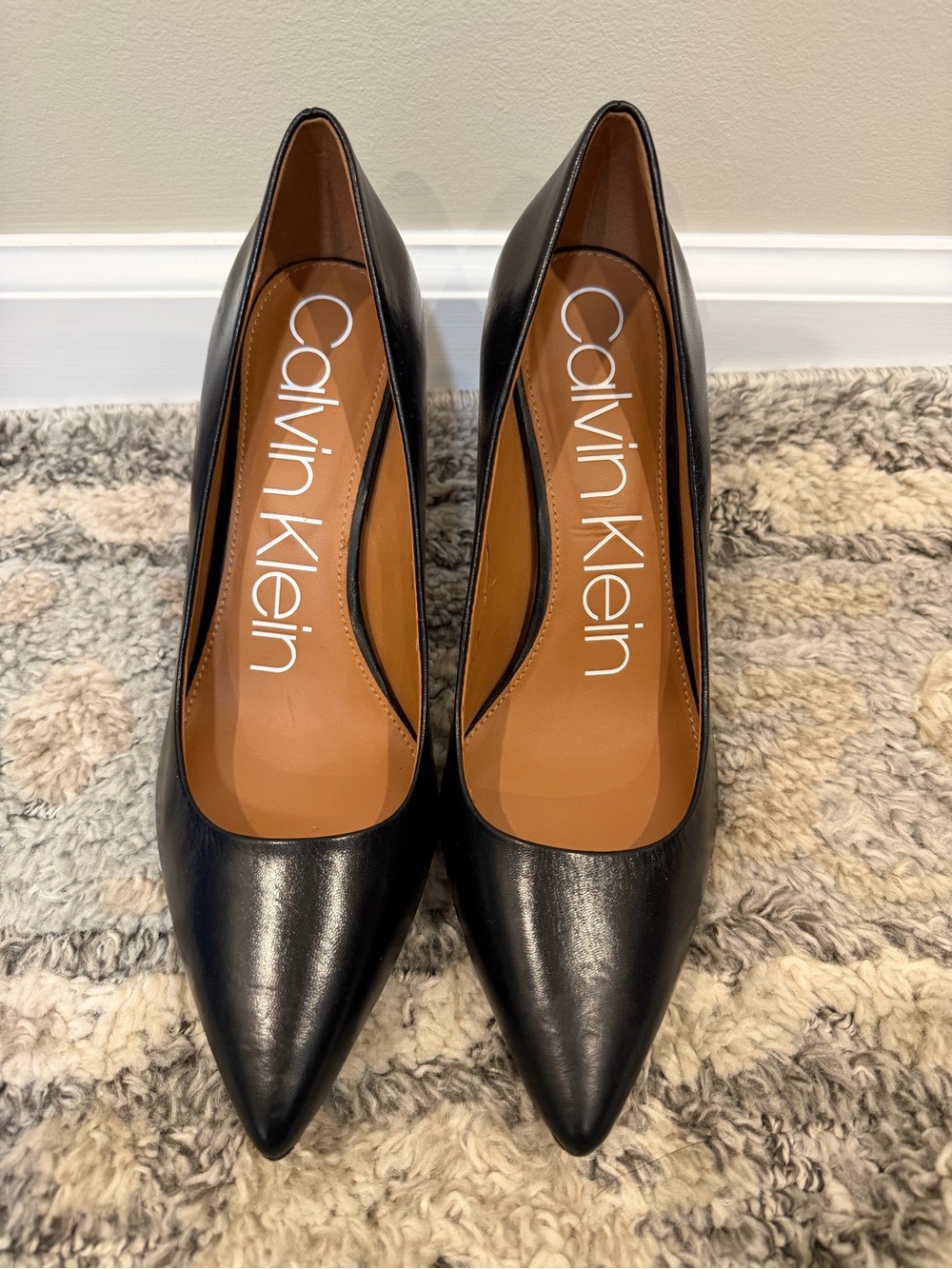 Calvin Klein Women's Gayle Classic Pointed Toe Stiletto Pumps